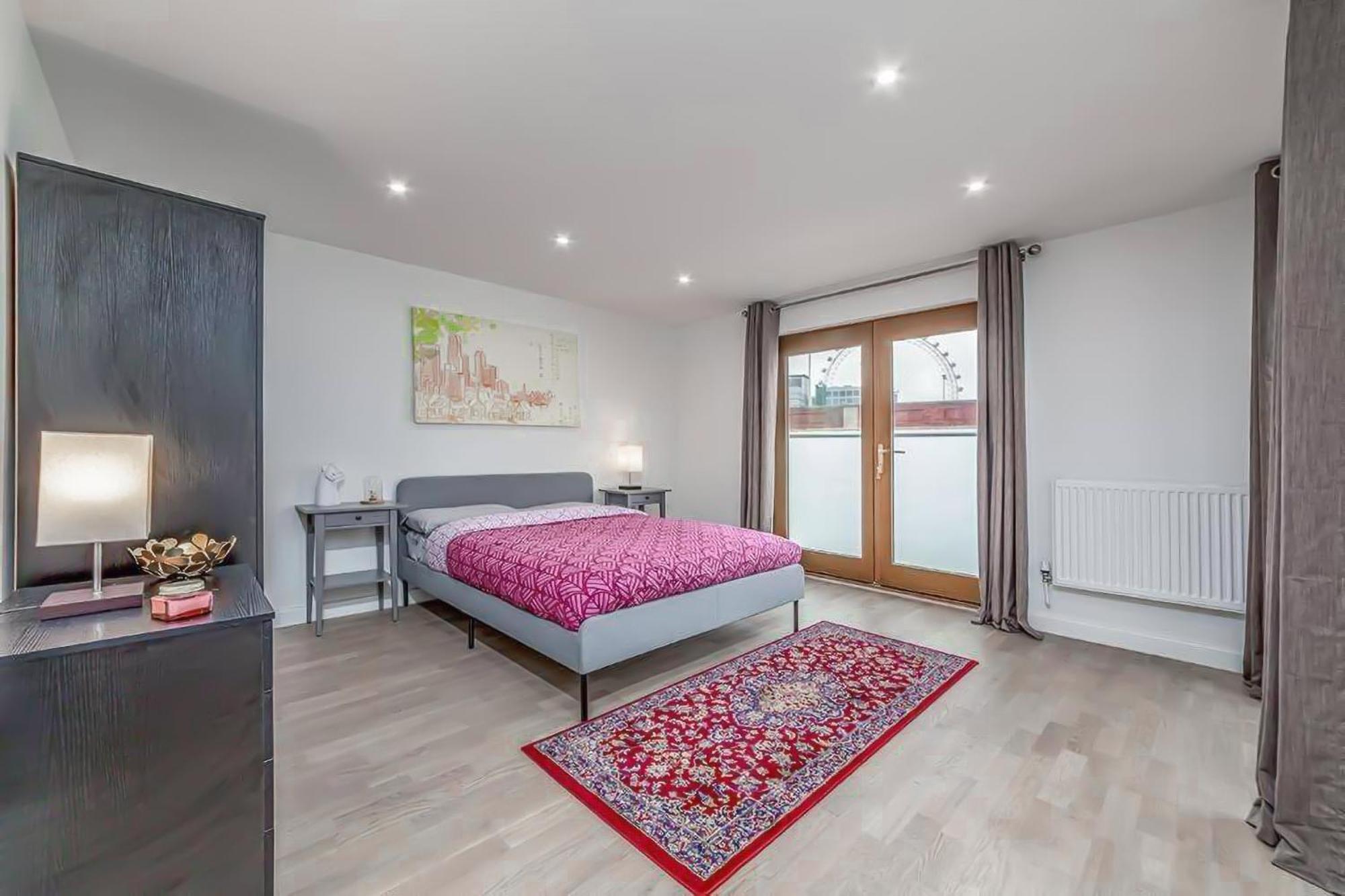 Amazing 2 Bed Bath Flat With London Eye View Lm7 아파트 외부 사진